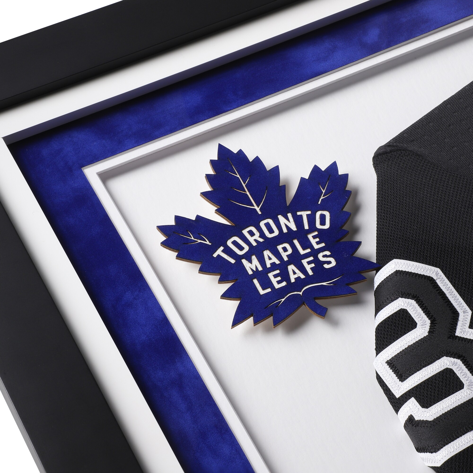 Auston Matthews Toronto Maple Leafs Autographed Fanatics Authentic Deluxe Framed Black Alternate adidas Jersey 3 Auston Matthews Toronto Maple Leafs Autographed Fanatics Authentic Deluxe Framed Black Alternate adidas Jersey
